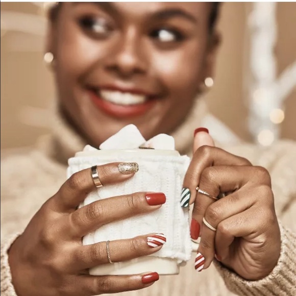 imPRESS Limited Edition Christmas Press-on Nails - Picture 5 of 6